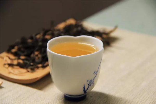 “茶無完茶”每款茶應(yīng)有一個缺點！