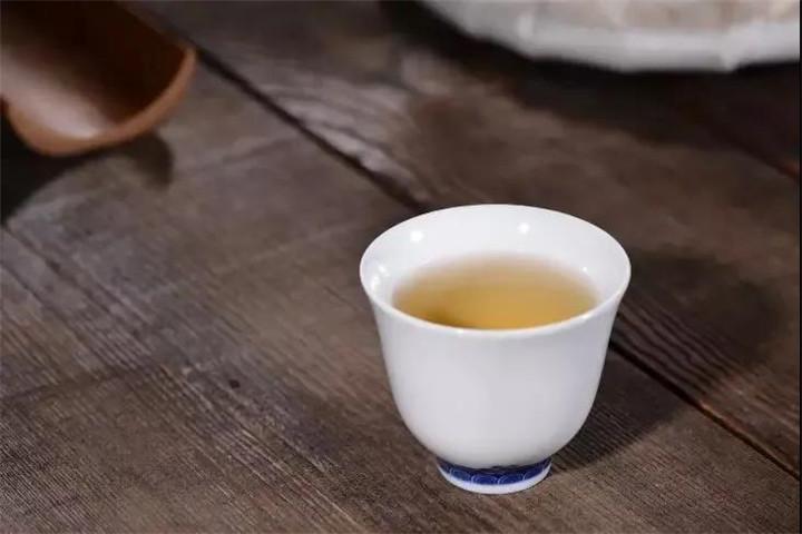 人生如茶，總有一杯水為你而來(lái)！