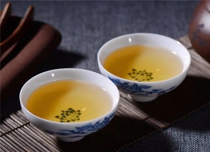 普洱老茶應該如何久藏和品鑒？