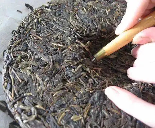 劣質(zhì)普洱茶的常見(jiàn)缺陷，抓住這三個(gè)特征，拒絕劣質(zhì)茶！