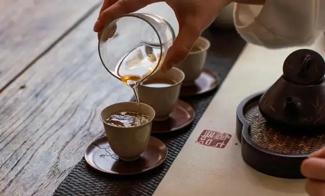 在家喝茶，或許才是我們對抗疫情的貢獻(xiàn)